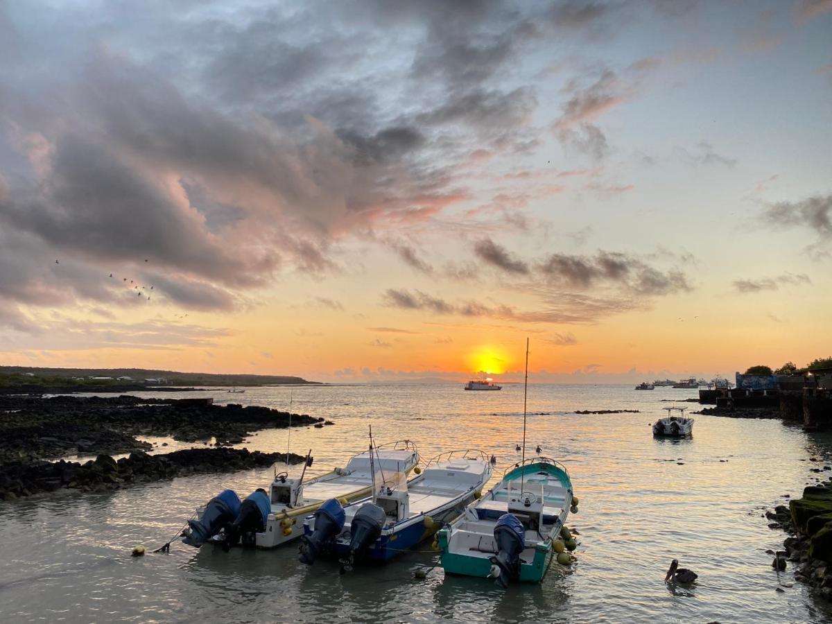 La Peregrina Galapagos B&B Пуэрто-Айора Экстерьер фото