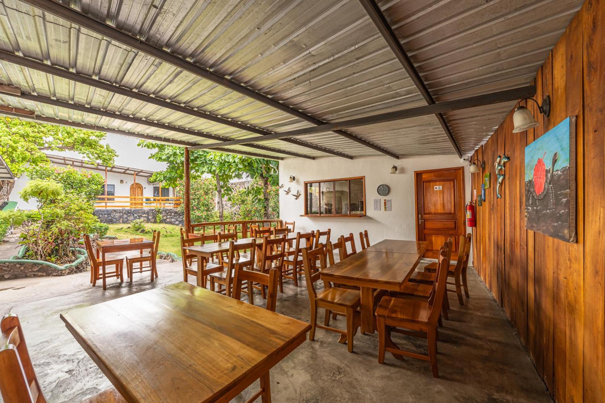 La Peregrina Galapagos B&B Пуэрто-Айора Экстерьер фото