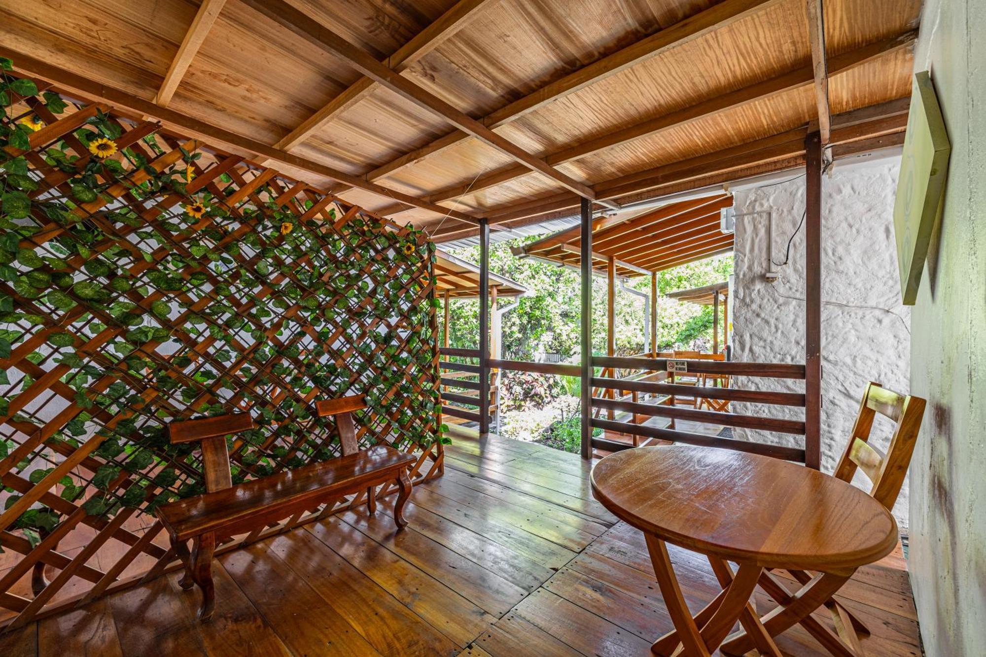 La Peregrina Galapagos B&B Пуэрто-Айора Экстерьер фото